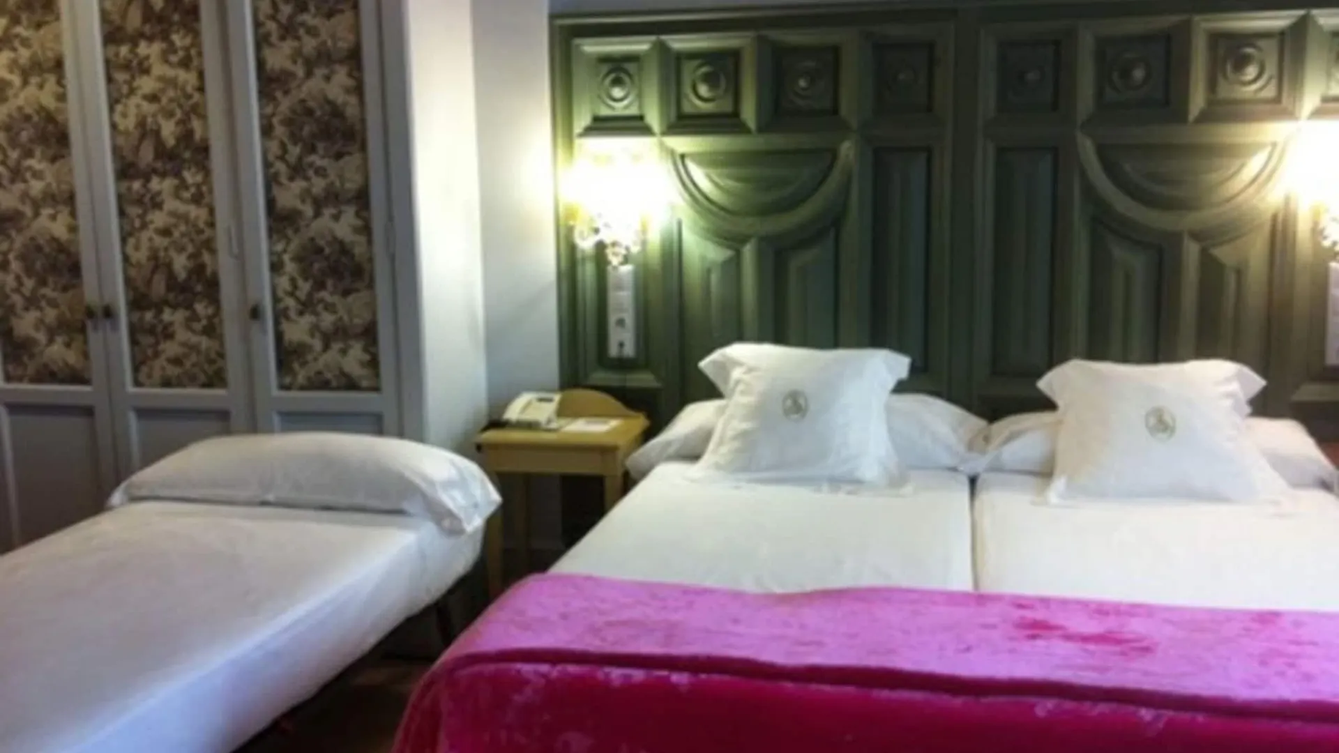 Sacristia De Santa Ana Hotel Seville