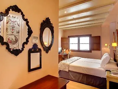 Sacristia De Santa Ana Hotel Seville